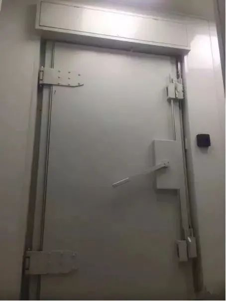 屏蔽机房的一些常见组成-全自动屏蔽门